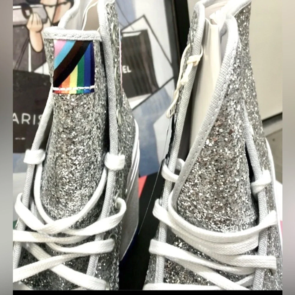 Converse Chuck 70 De Luxe Heel Pride High Top Silver Glitter Shoe Size 10.5 NWT
